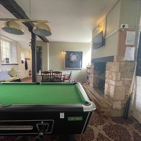 The Bell Inn Ducklington ภายนอก รูปภาพ